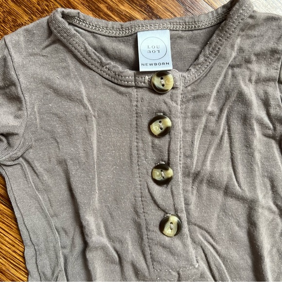 Lou Lou & Company Newborn Knotted Gown Bundle - Picture 8 of 10